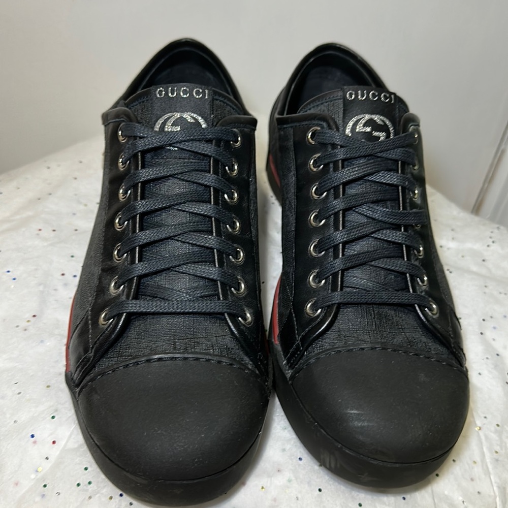 Gucci Interlocking GG Black Sneakers 182261 Men’s size 7